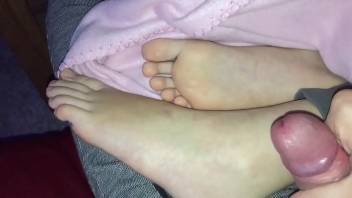 Cumshot on my s. girlfriends feet